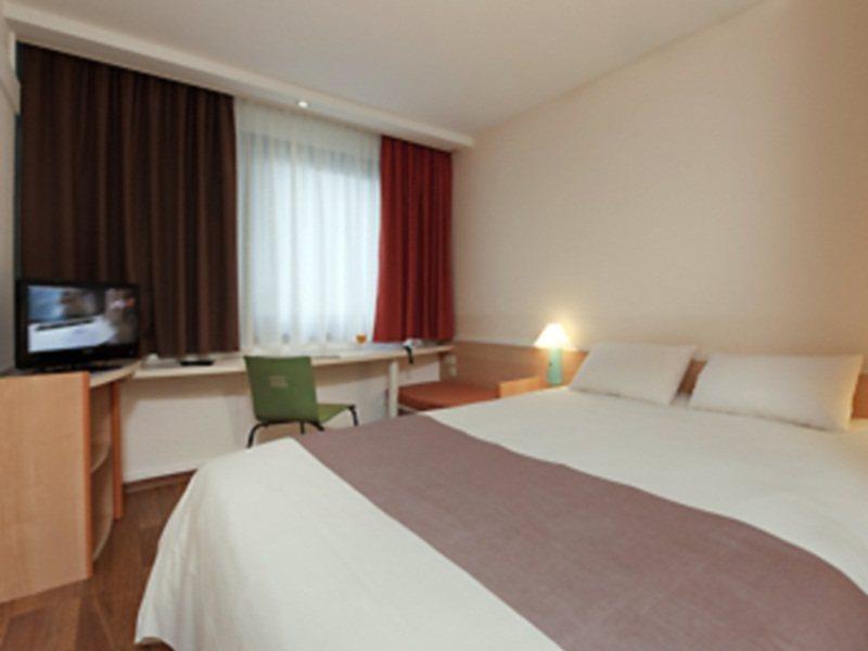 Ibis Nuernberg City Am Plaerrer Eksteriør bilde